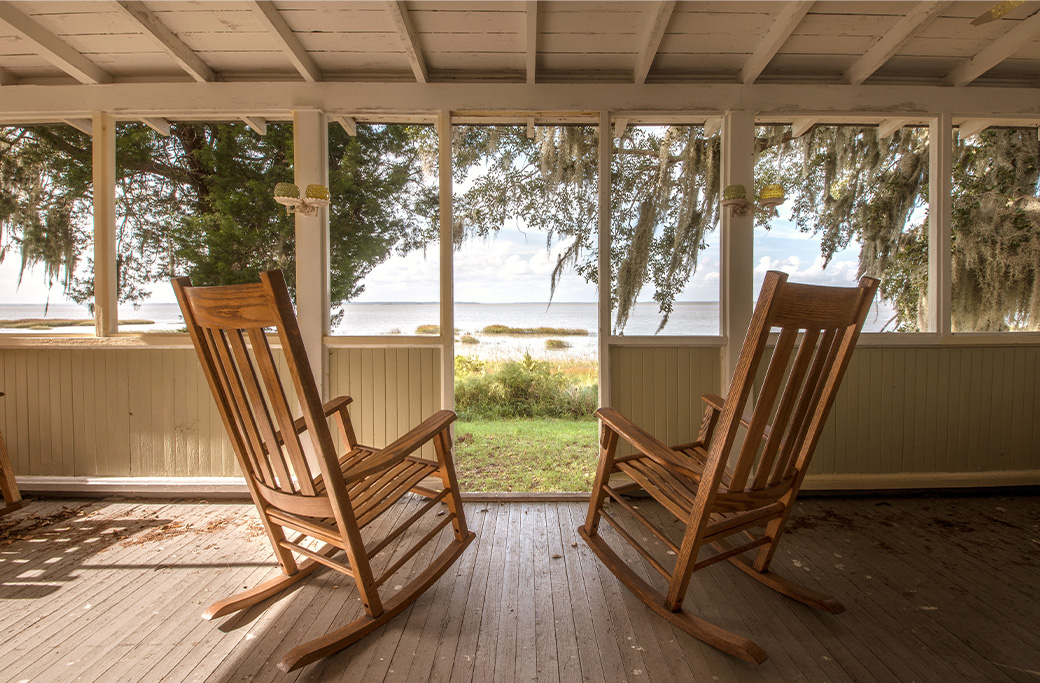 Coastal Georgia home exposed to sun humidity and salt air